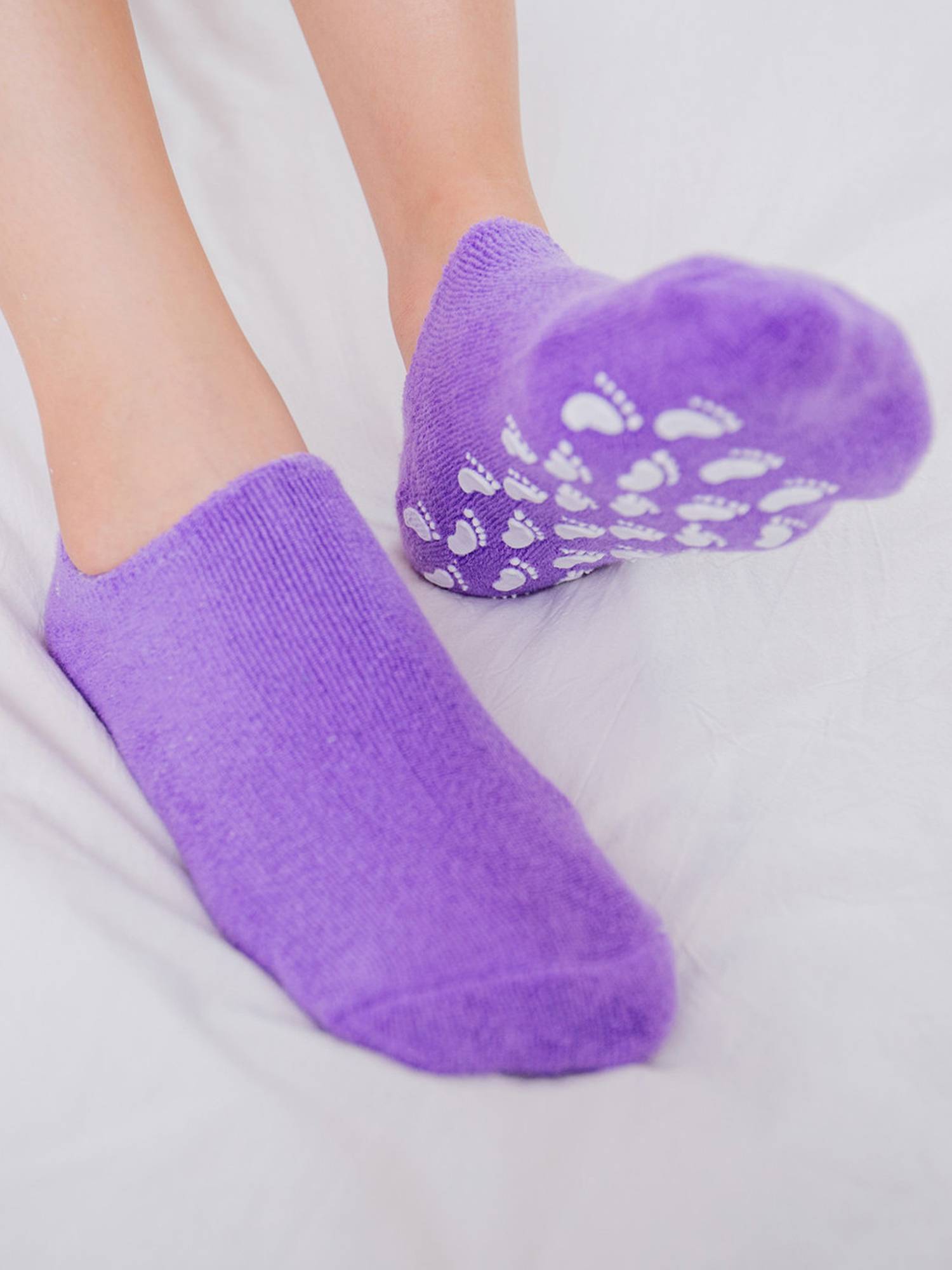 Спа носочки. Увлажняющие гелевые носки Spa Gel Socks 1 пара. Spa Gel Socks носки. Носки гелевые увлажняющие Luomma Lum 910. Силиконовые спа носочки.