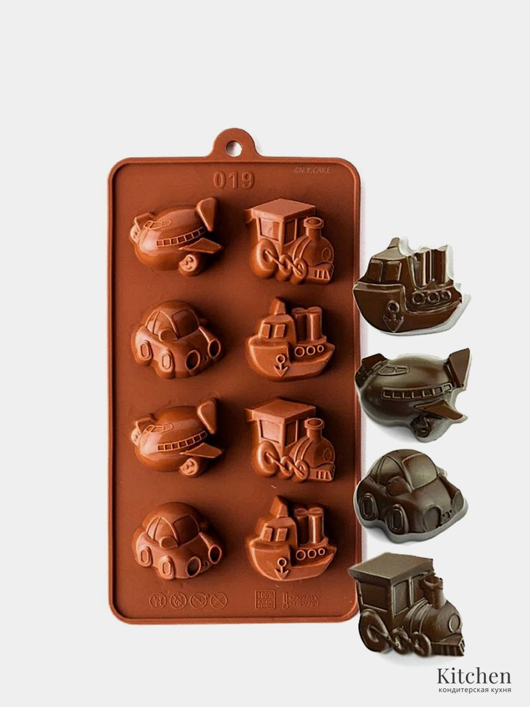 Шоколадные формы купить. Форма для шоколада машинка 24 ячейки. Формочки для шоколадных фигурок. Фигурки из шоколада. Силиконовая форма шоколад.