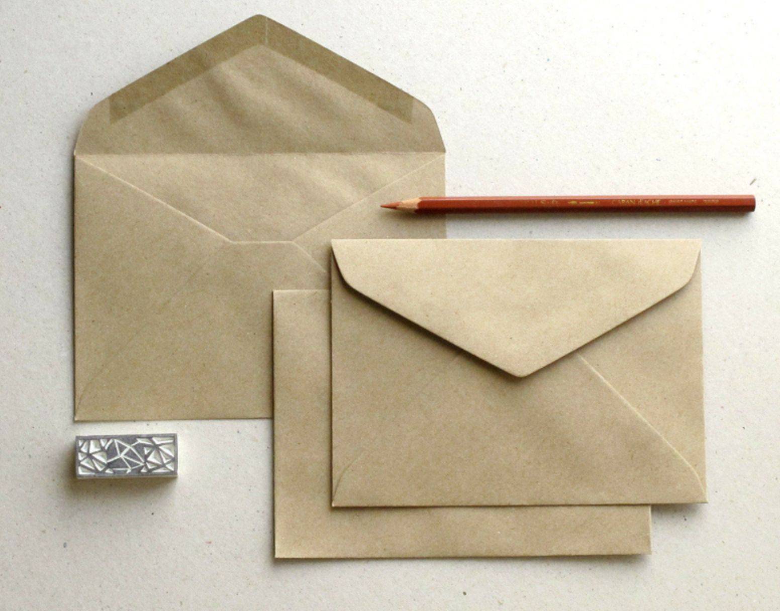 Бумага конверты купить. Крафт конверт c6 размер. Крафтовый конверт а6. Конверт почтовый крафт c6. Конверт крафт с треугольным клапаном с6 114х162 мм.